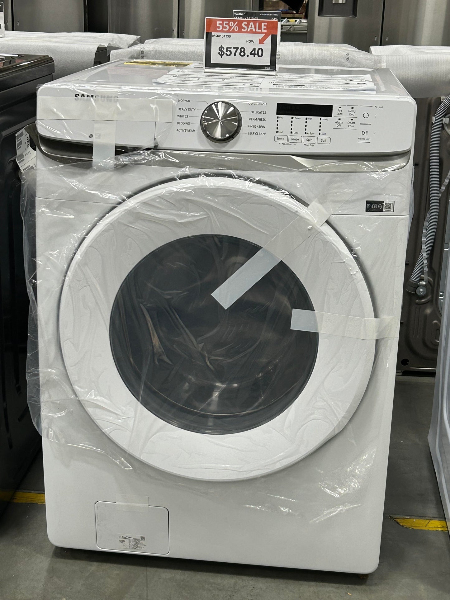 4.5 cu. ft. Front Load Washer with Vibration Reduction Technology+ in White